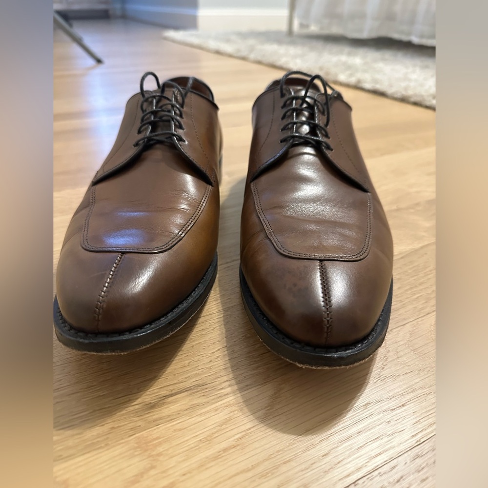 Allen Edmonds Delray Classic Brown Leather Men's Shoes - Picture 2 of 11